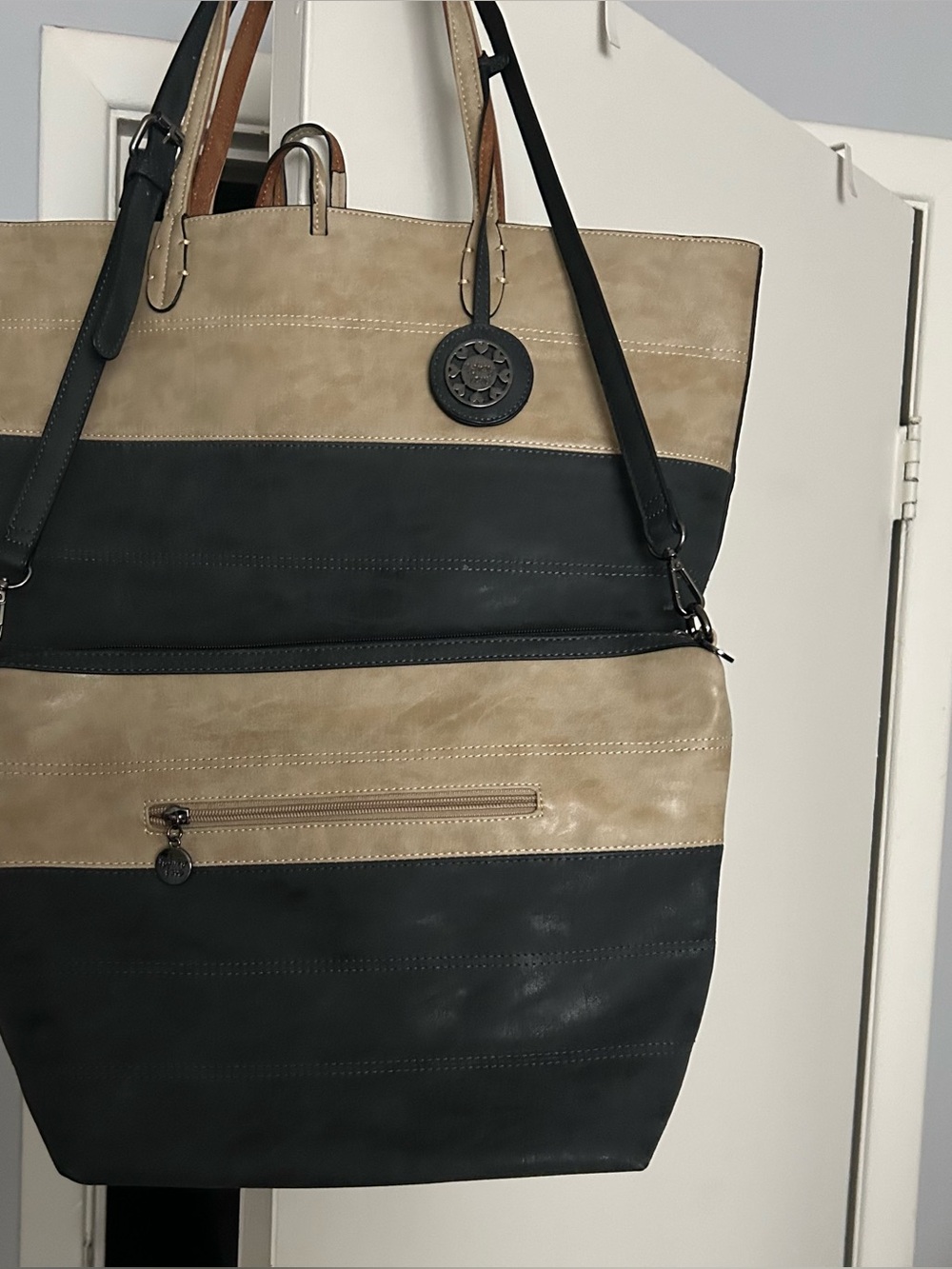 Sydney Love tote/bag set